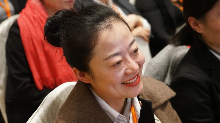 102.jpg