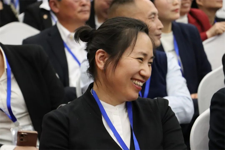 106.jpg